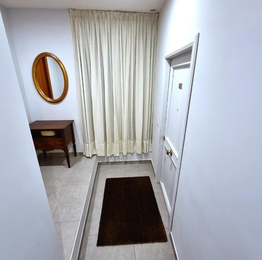 Toledo'S Rambla Casa Vacanze Naples Exterior photo