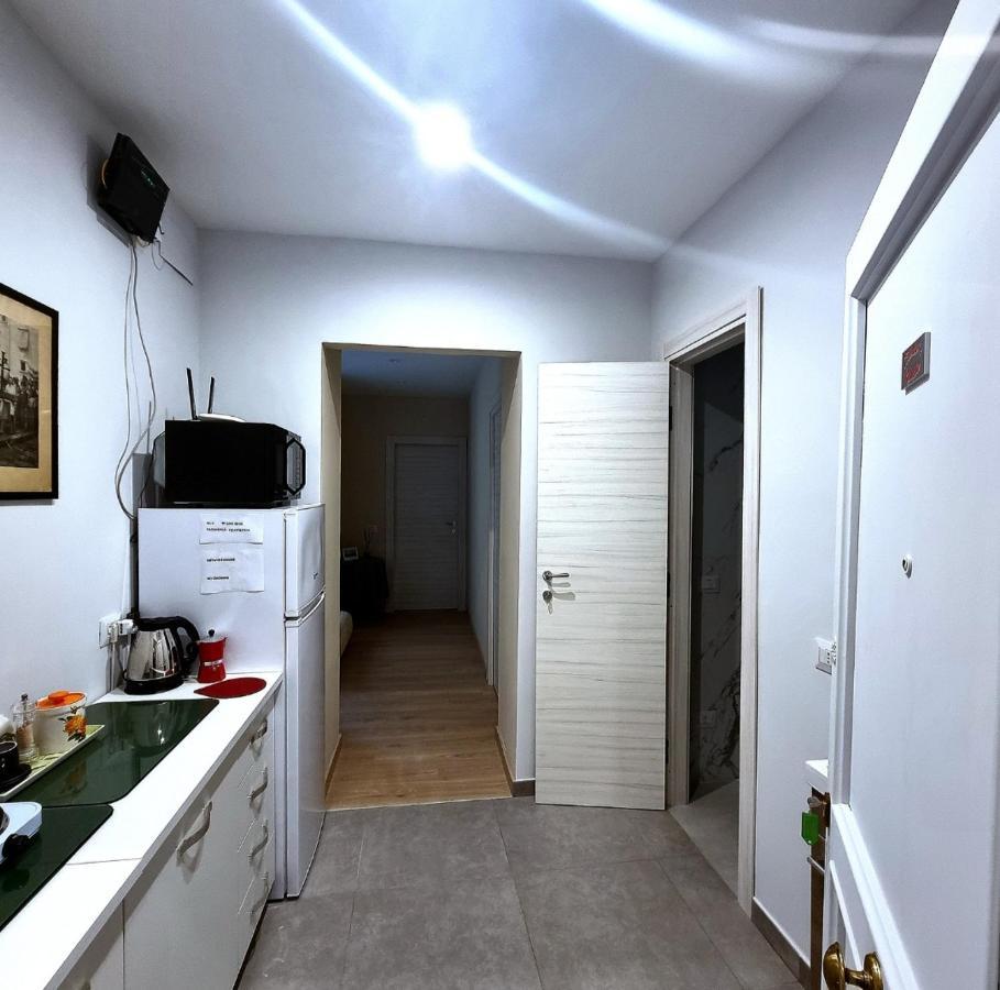 Toledo'S Rambla Casa Vacanze Naples Exterior photo